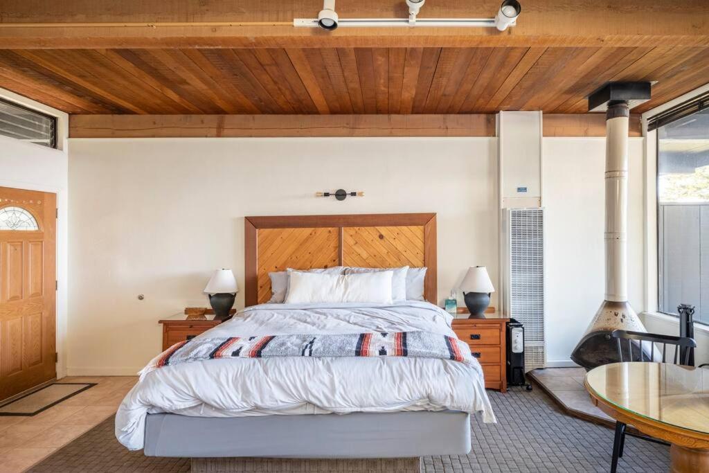 Driftwood Lodge ~ 5 Bedroom / 7 Bath ~ 30-Acre Private Estate On Hwy 1 ~ Hot Tub ~ Oceanview ~ Reunions & Retreats Walsh Landing Экстерьер фото